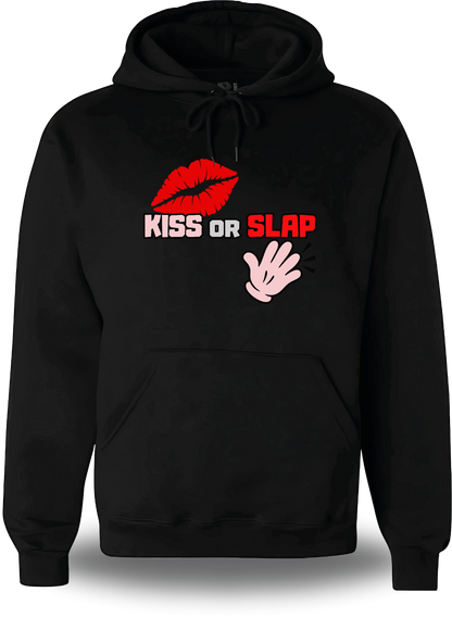 Sweatshirt à capuche noir Kiss Or Slap vu de face, design humour beauf, punch, audacieux, assument