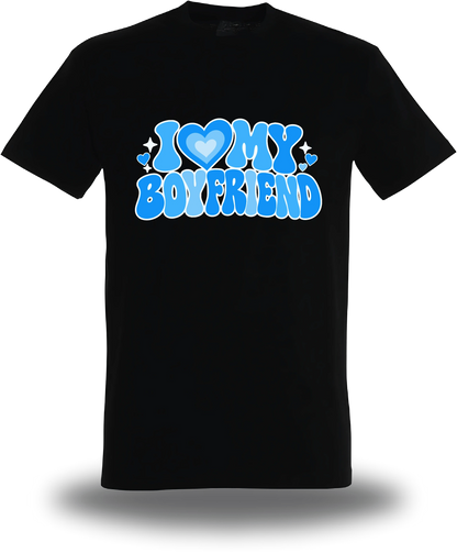 T-shirt noir « I Love My Boyfriend » vu de face, design amour et couple